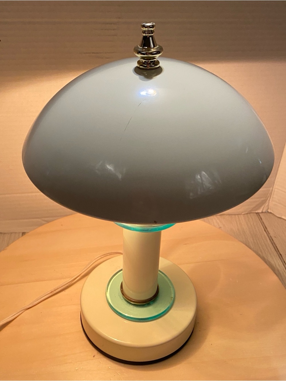 Metal TOUCH LAMP Mushroom Dome Flying Saucer UFO 3 Setting Vintage White